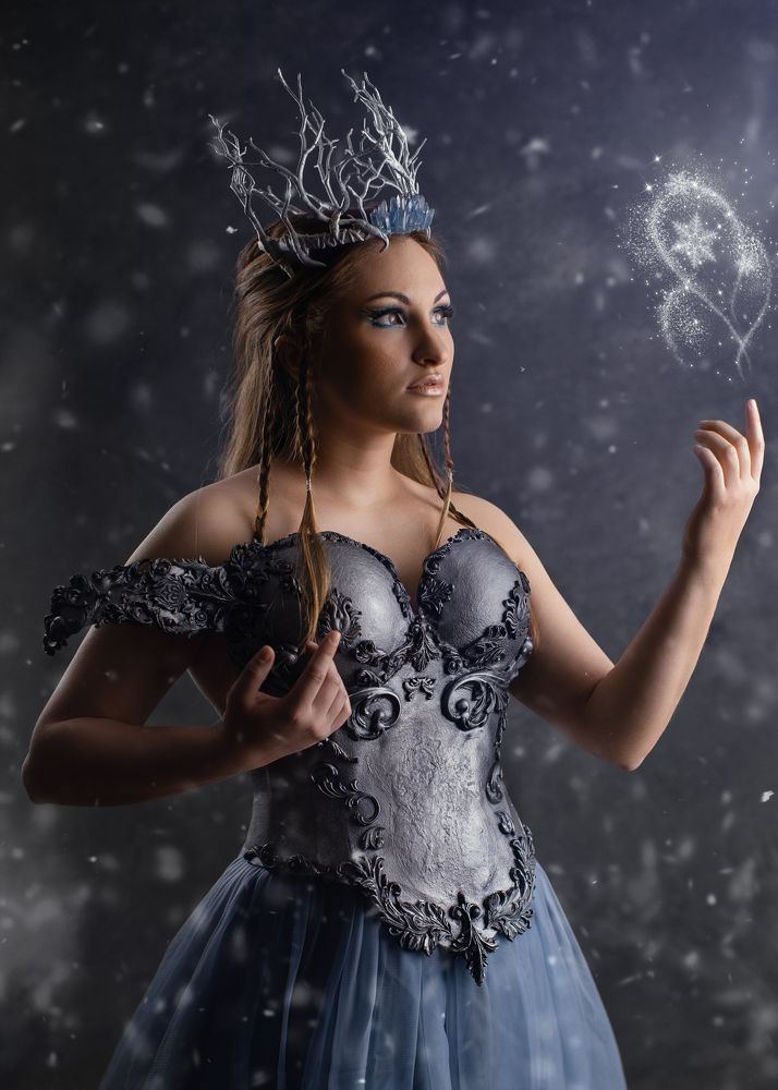 Photograph by Nicole Traubenek