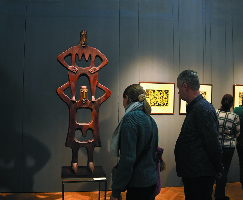 Мужчина и женщина.