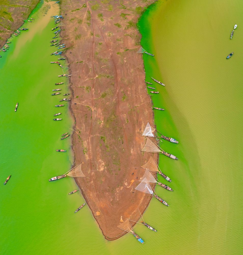 Photograph by Phong Hao Hoang Nguyen