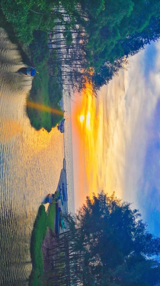 Photograph by Solomen Ronaldo