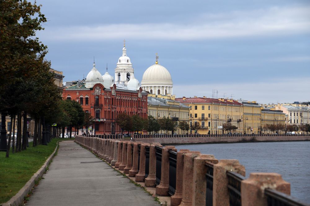 Набережная Невы