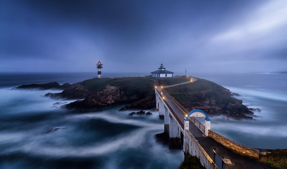 Photograph by Camacho Anto