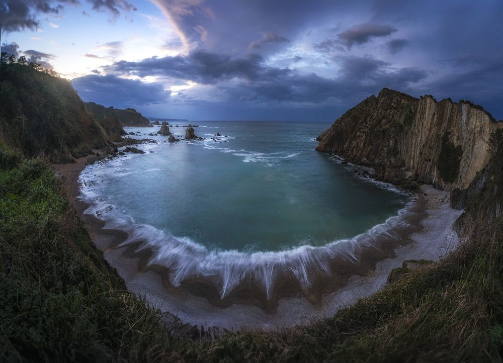 Atardecer en la playa del Silencio