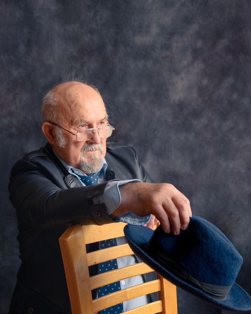 "Солидный возраст"