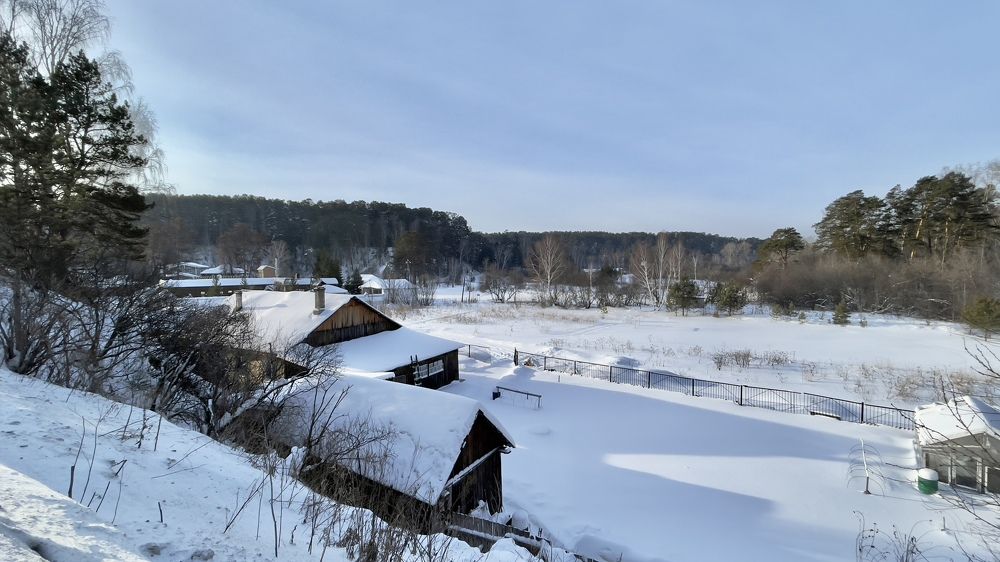 Морозное утро в деревни