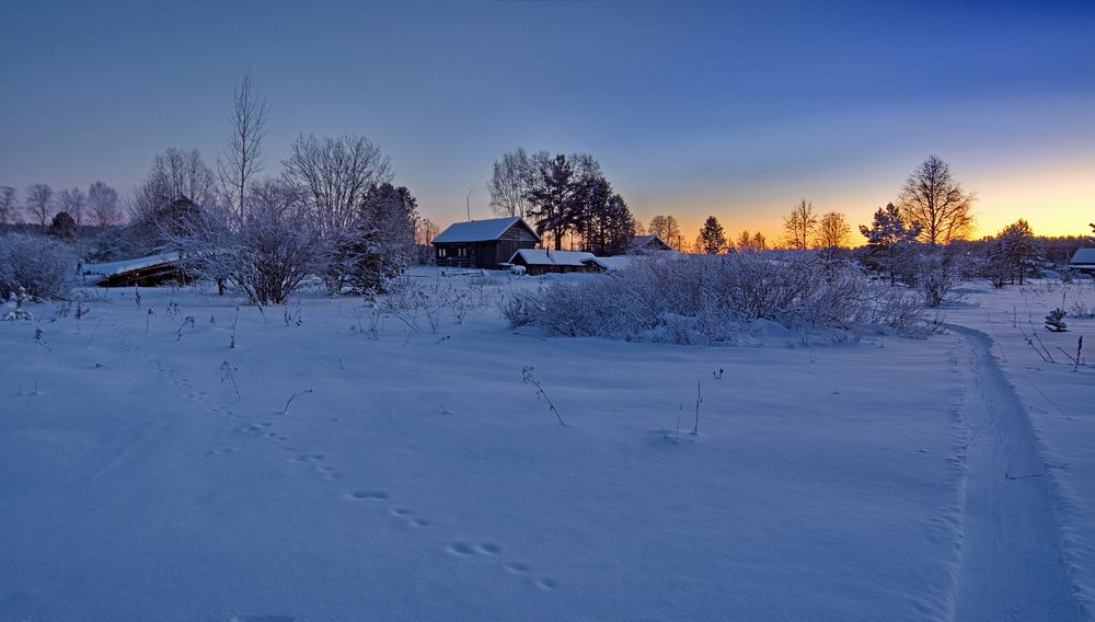 Вот моя деревня, вот мой дом родной...