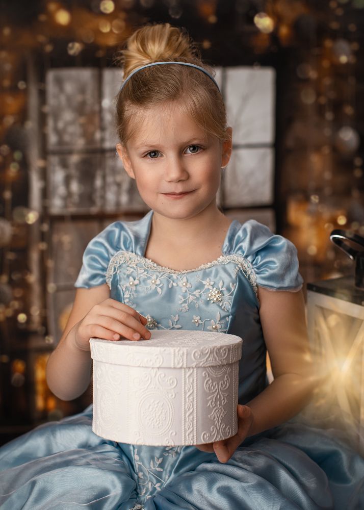 Photograph by Nicole Traubenek