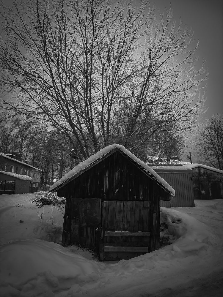 Домик в снегу