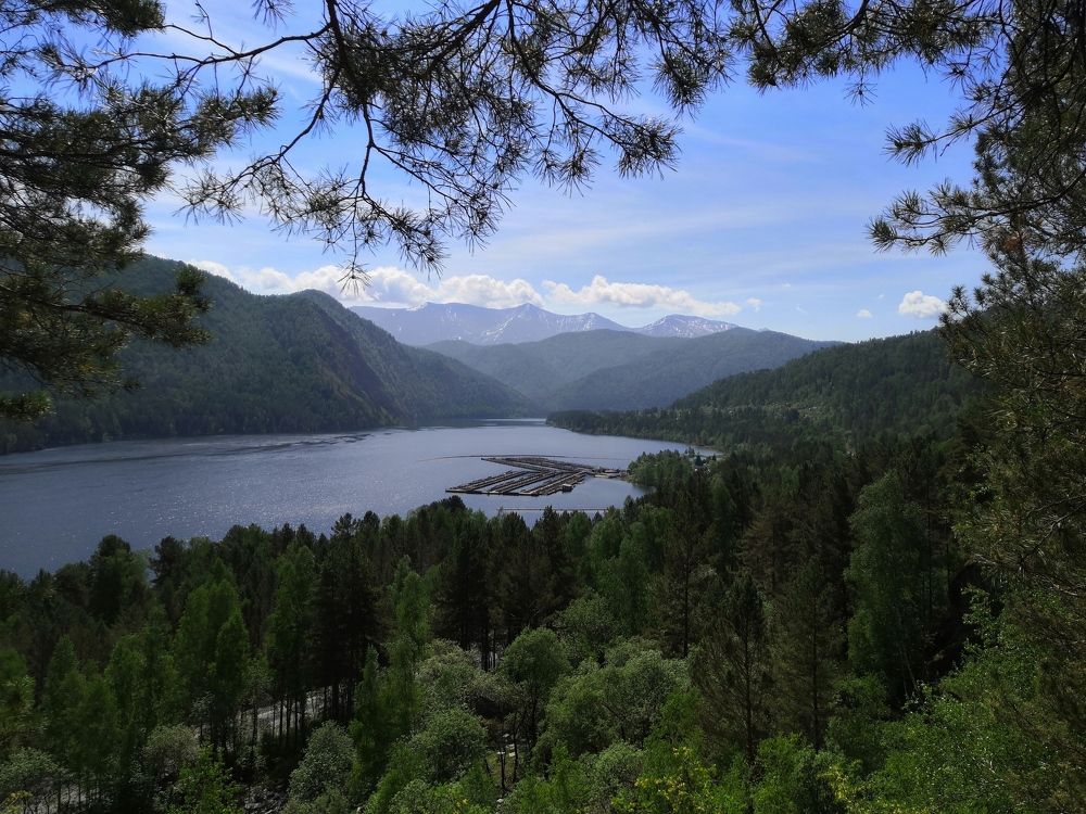 Могучий Енисей