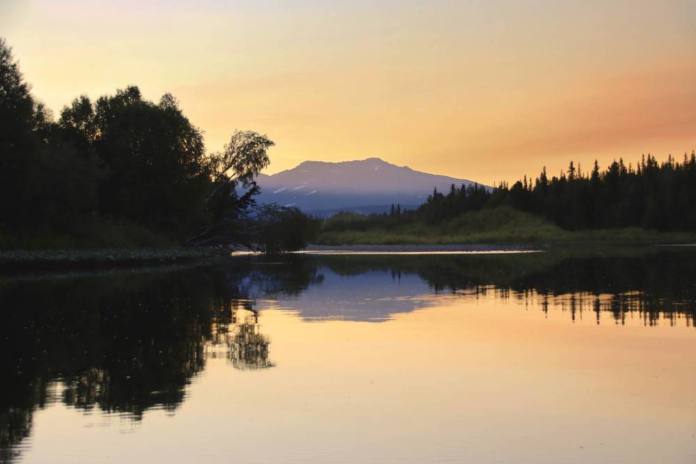 Золотой час на реке Щугор