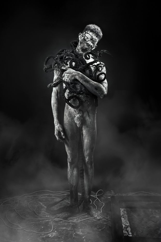 Photograph by Seb Garmen