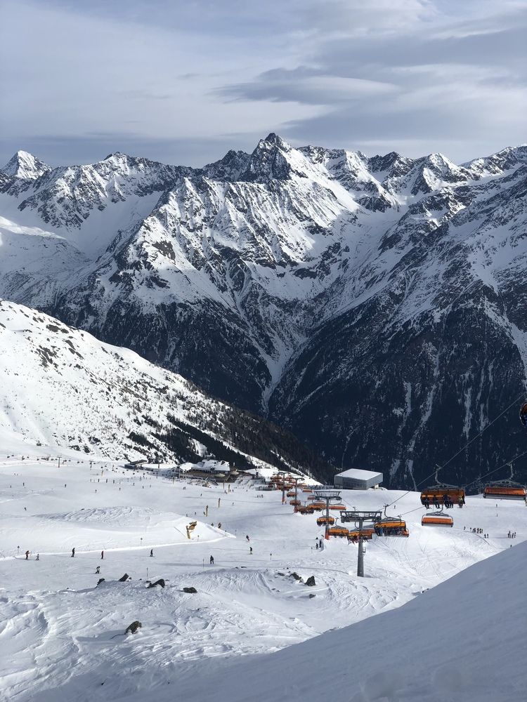 Photograph by Katsiaryna Yarmantovich