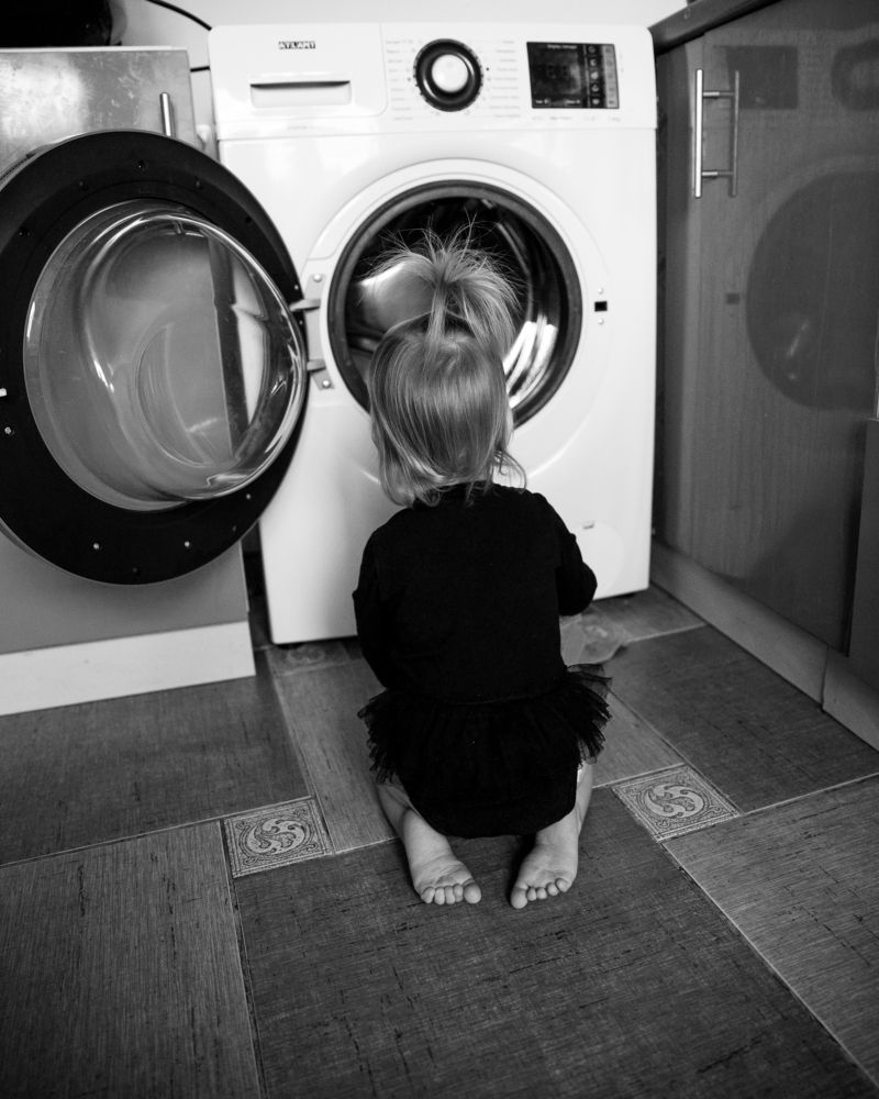 Мамина помощница.