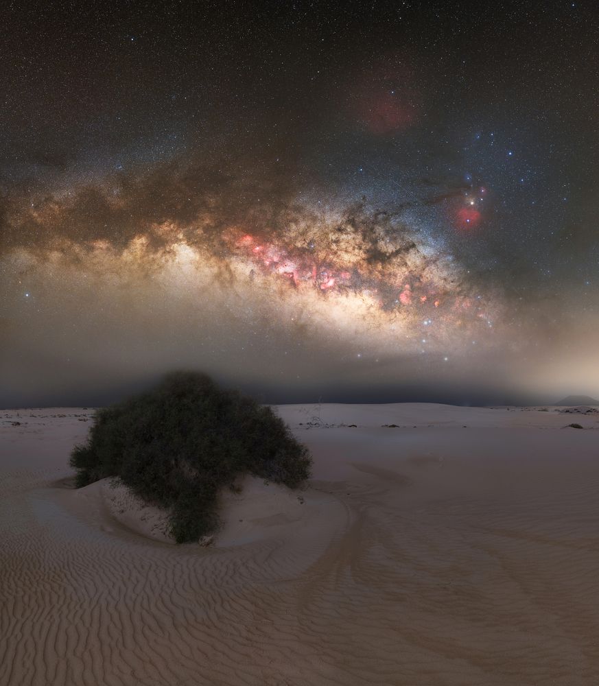 Milky Way in the Desert of Corralejo, February 2023, Fuerteventura, Spain