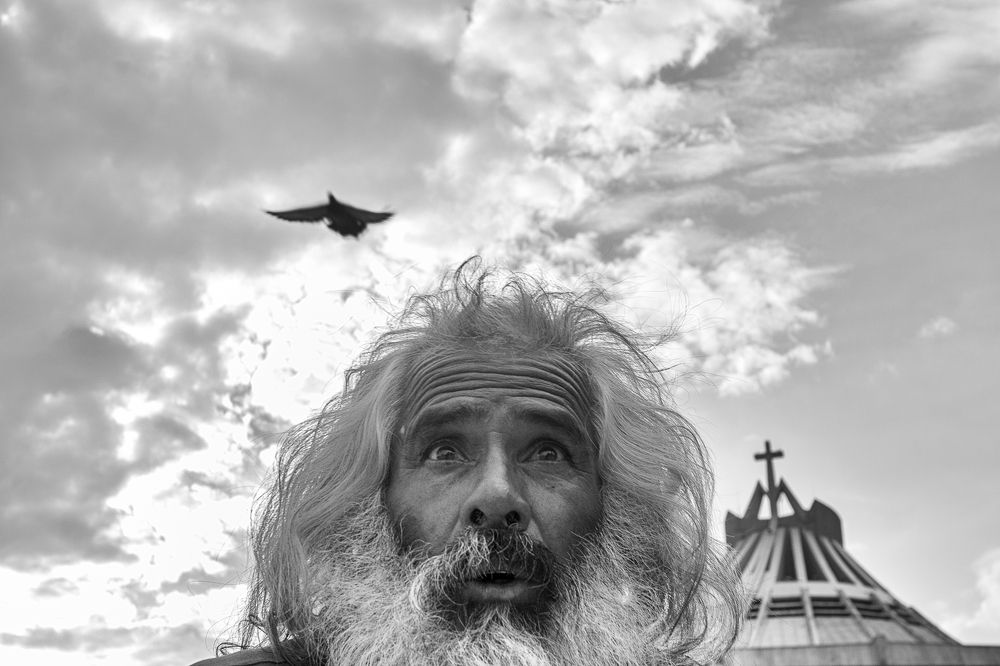 Awe in the Presence of the Divine