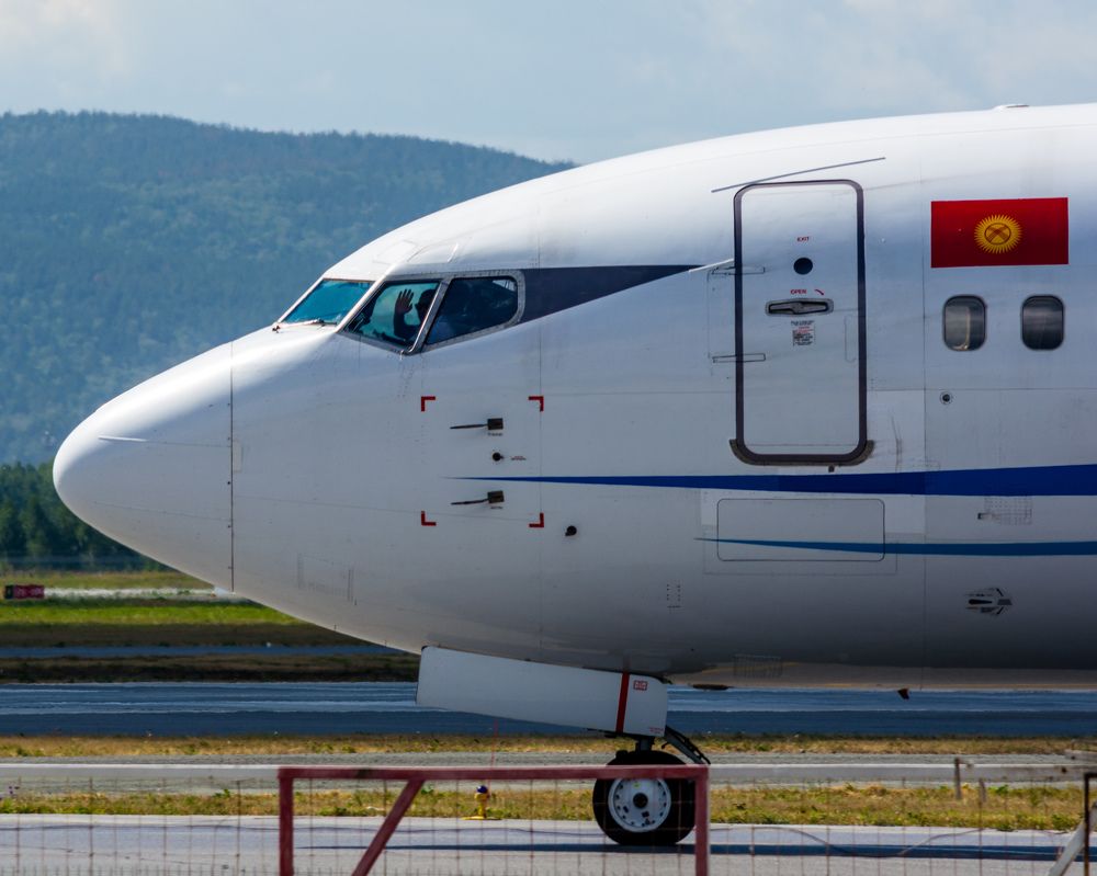 Greetings from the skies: A pilot waves from the cockpit
