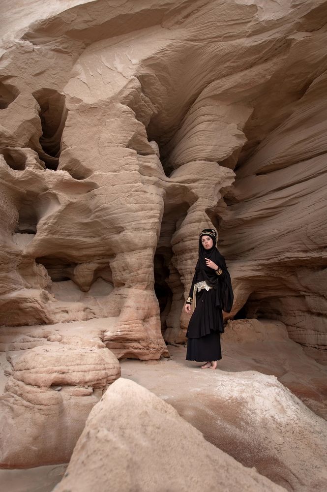 Photograph by Alexandre Dpari