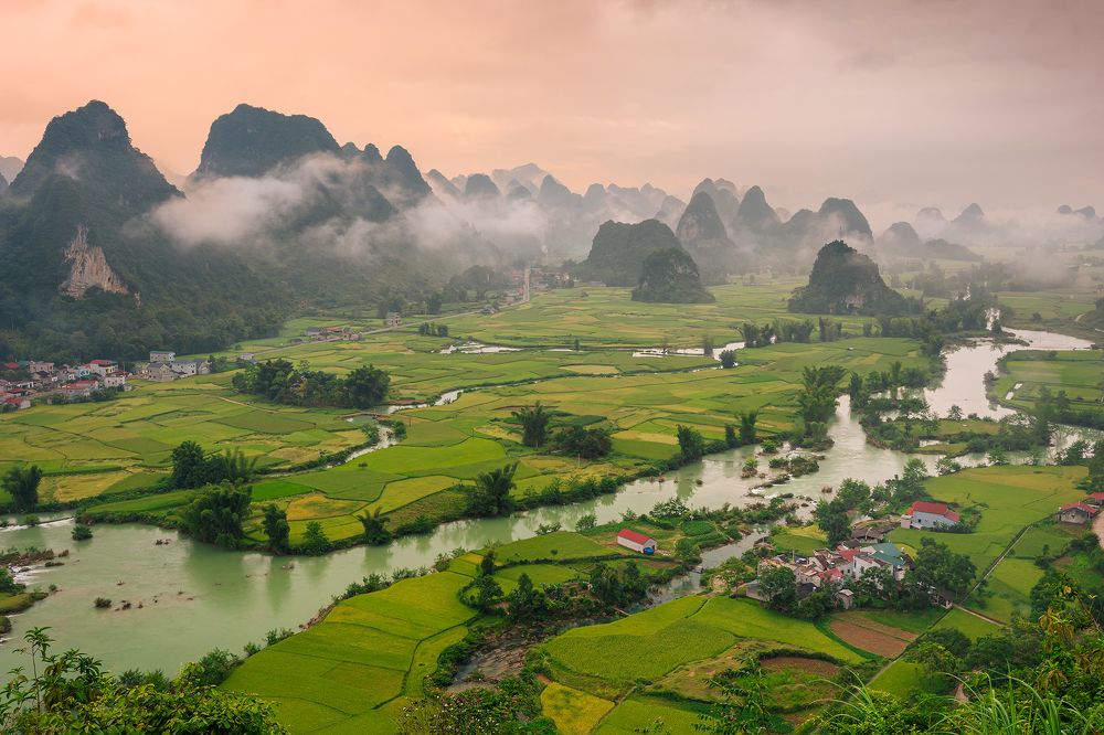 Photograph by NGUYEN XUAN BAC