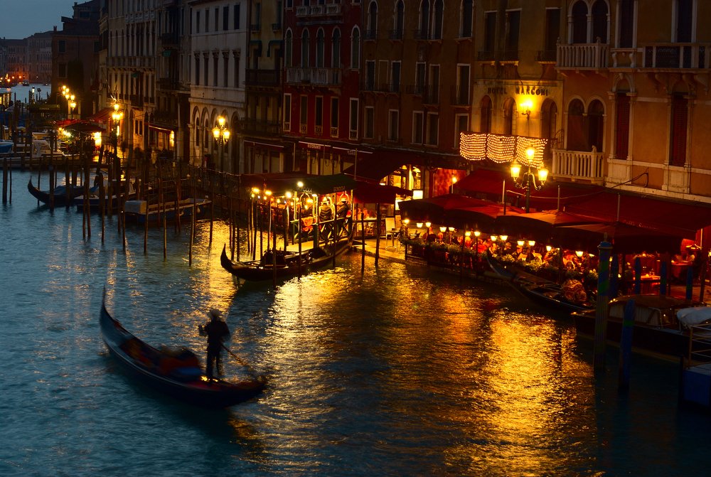 VENEZIA NIGHT