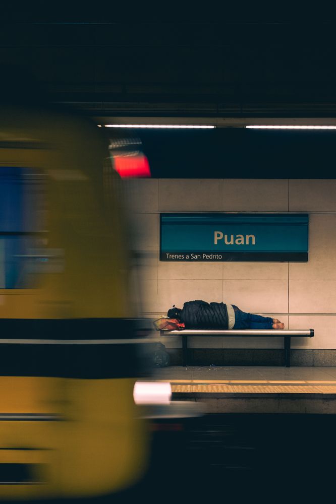 Sleeping in the rhythm of the city.