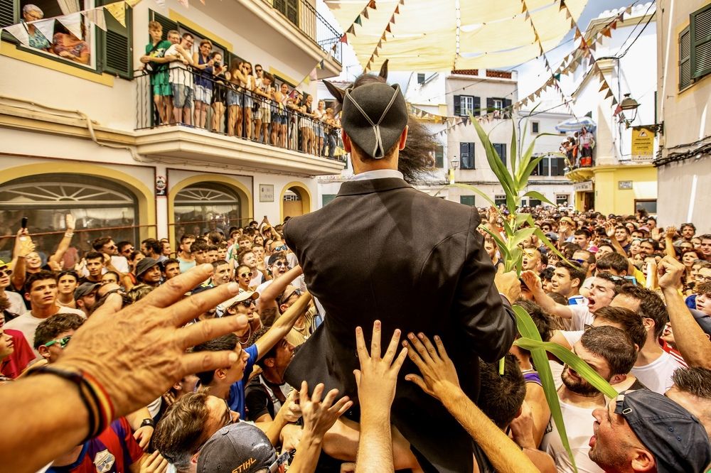 Photograph by Katerina Pustoshnaia