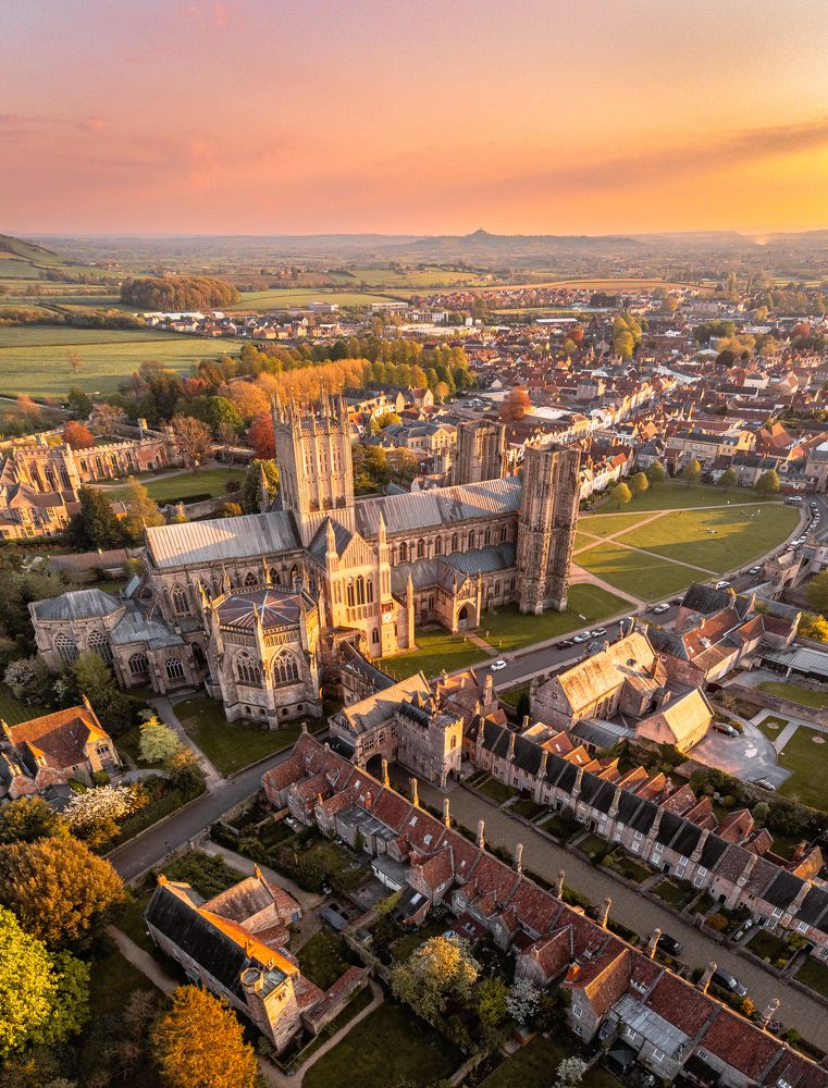 Photograph by Vitalij Bobrovic