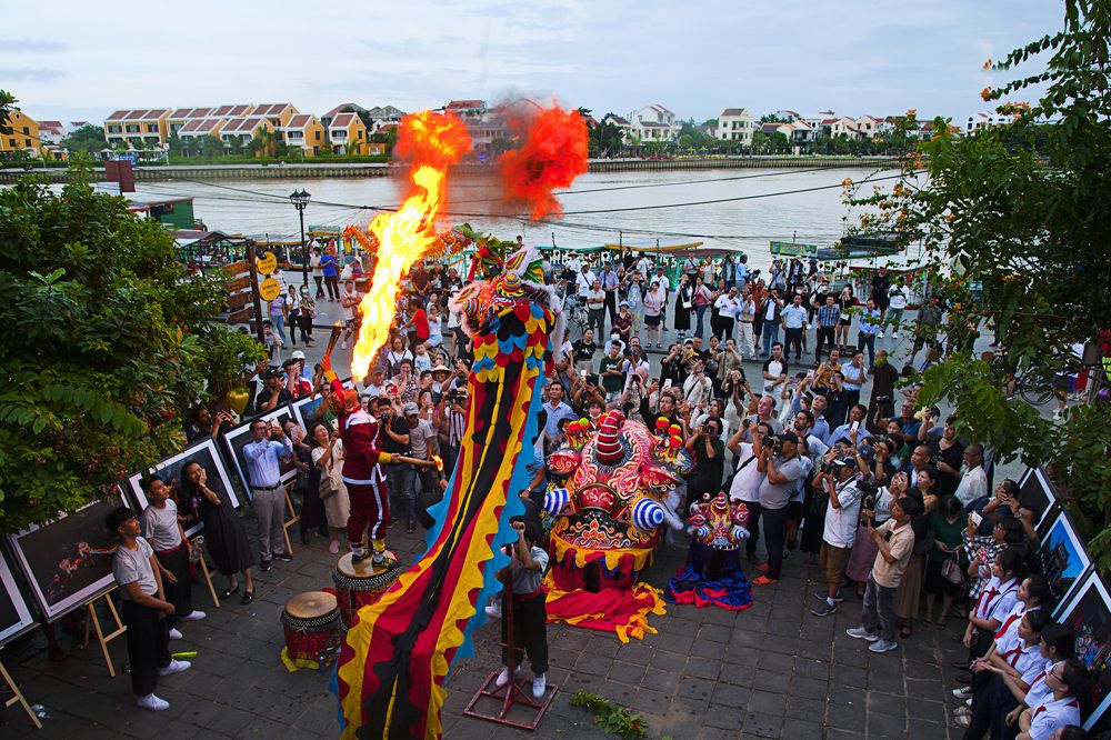 Photograph by Hà Thạnh