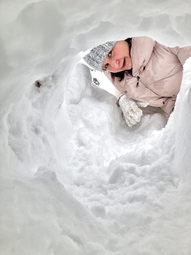 А я все гляжу , глаз не отвожу .