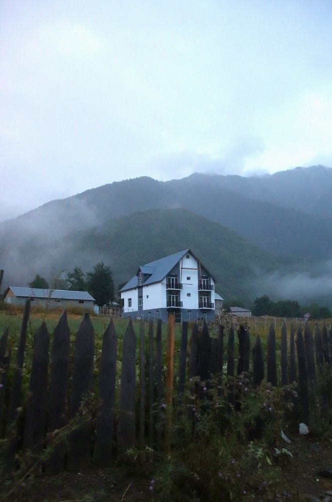 Photograph by Roman bengaiev