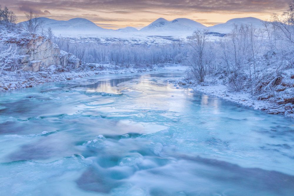 Photograph by Julien Pröpper