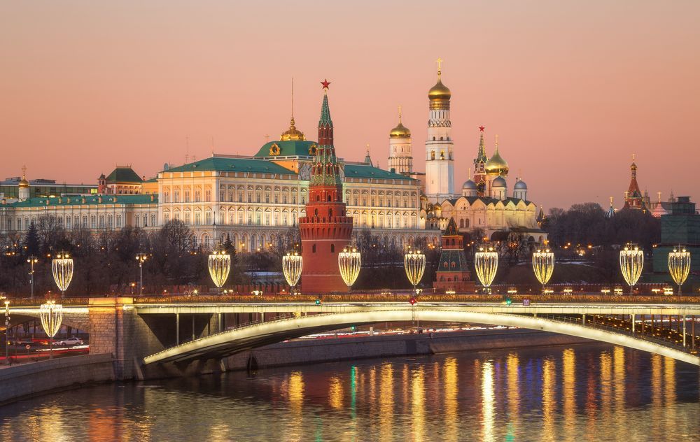 Московский Кремль сквозь века...