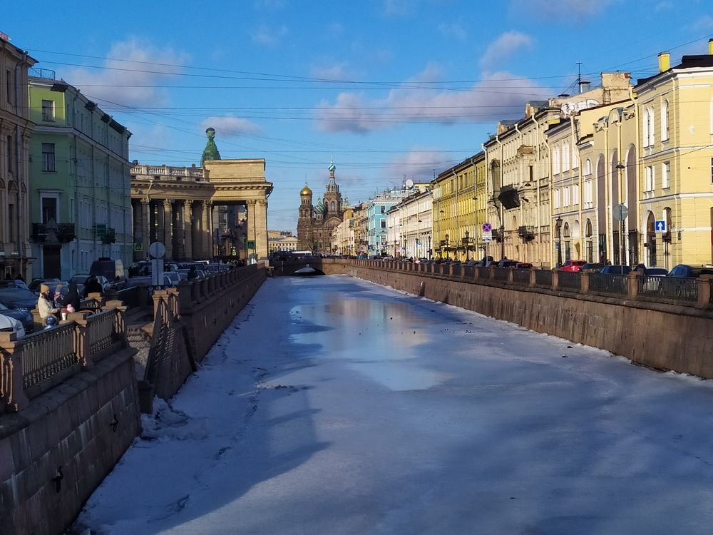 Фотография автора Анастасия Демина