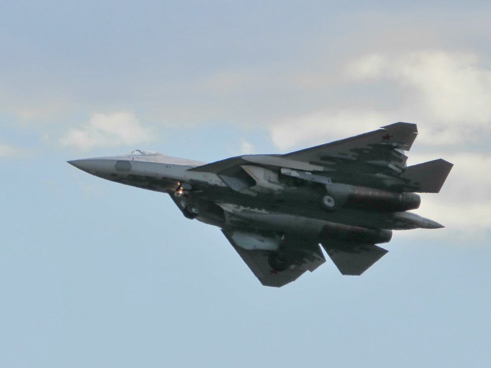 Многоцелевой истребитель