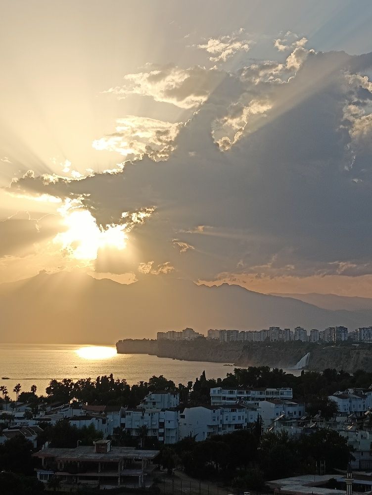 Фотография автора Елена Александрова