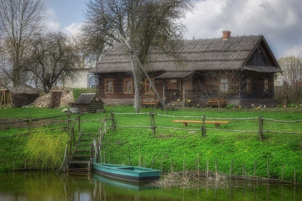 Photograph by Leanid Kulpo