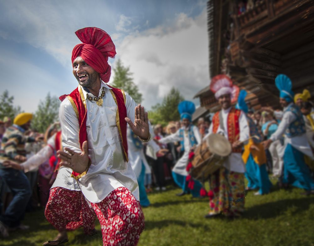 Фольклорный праздник. Великий НОВГОРОД