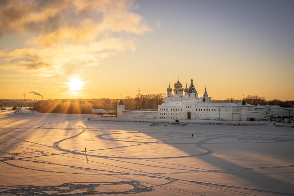 Фотография автора Илья Большаков