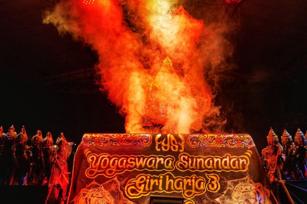 Photograph by Mahendra Nugraha