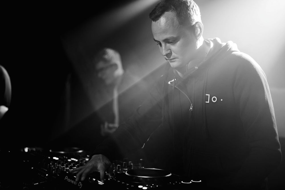 Photograph by Sallai Zoran