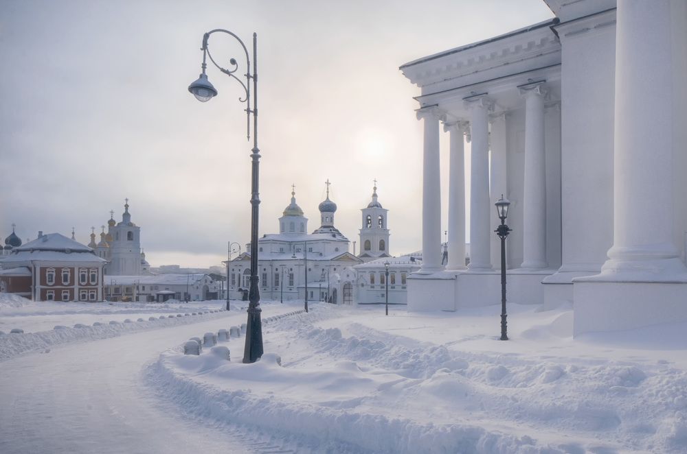 В морозной дымке