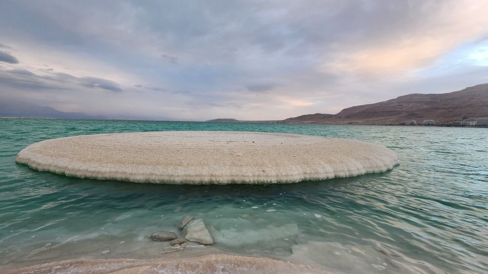 Photograph by Muli Nehama