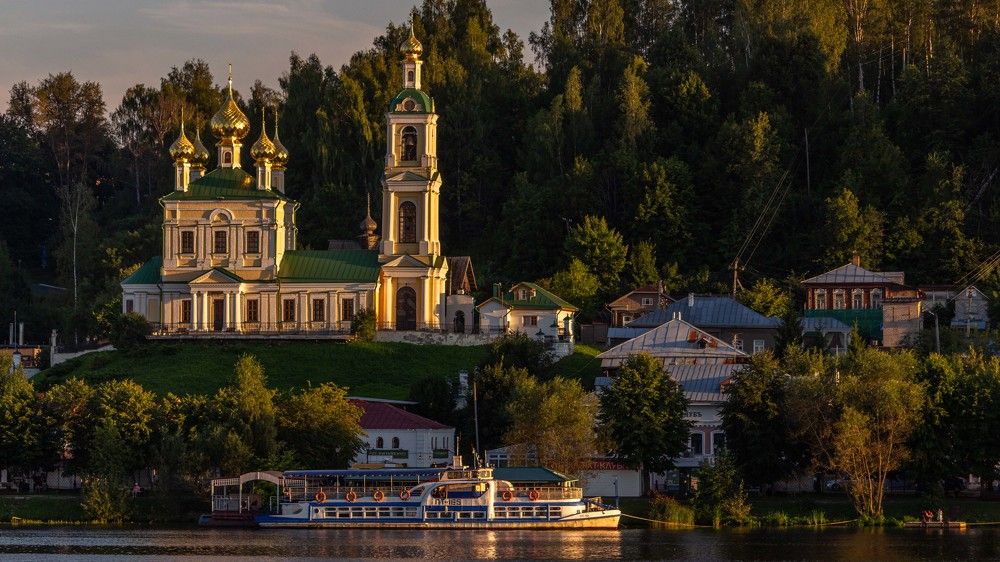 Фотография автора Александр Довганюк