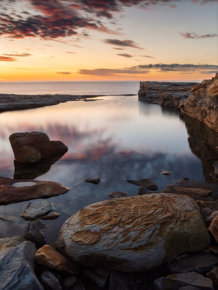 каменное блюдце