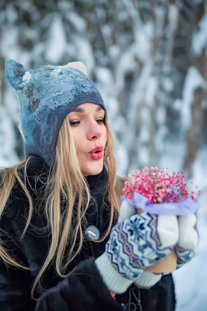 Фотография автора ОЛЬГА БУЛЫЧЕВА