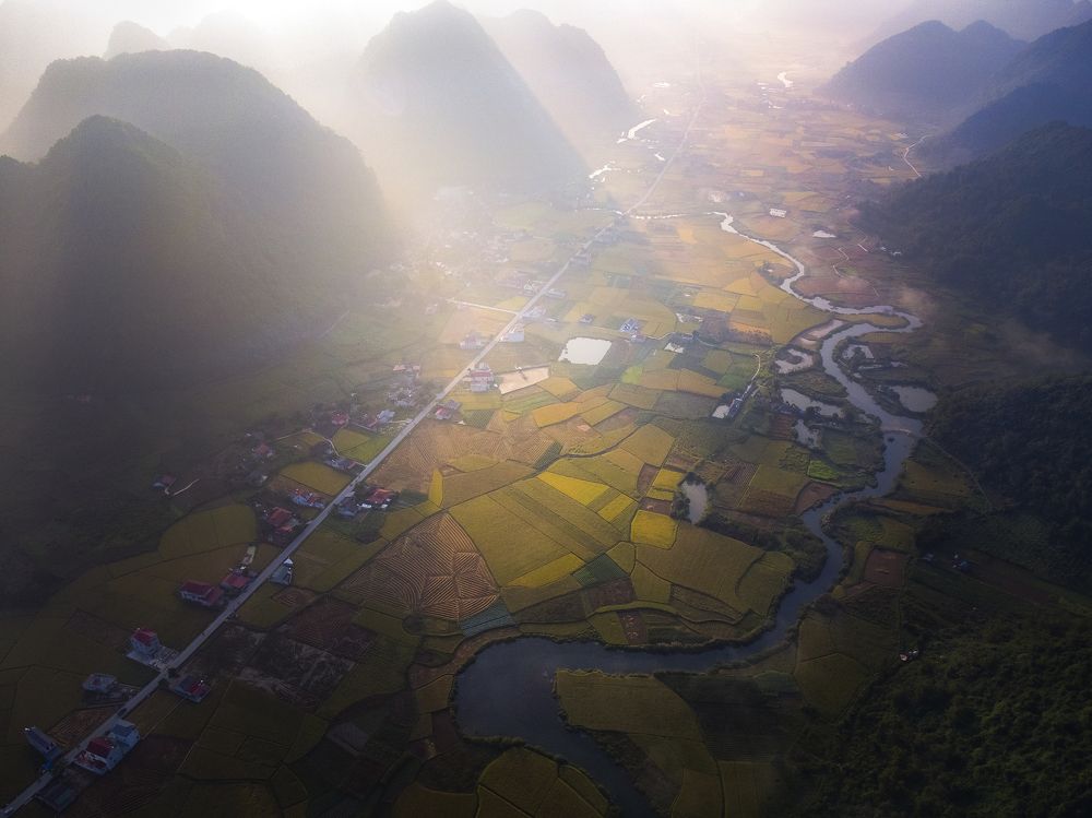 Photograph by Minh Chu Van