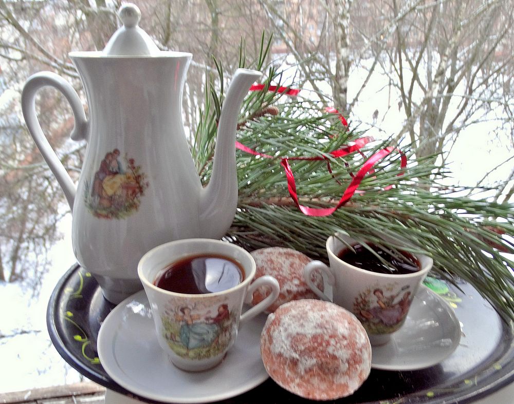 Зимой выпить кофе