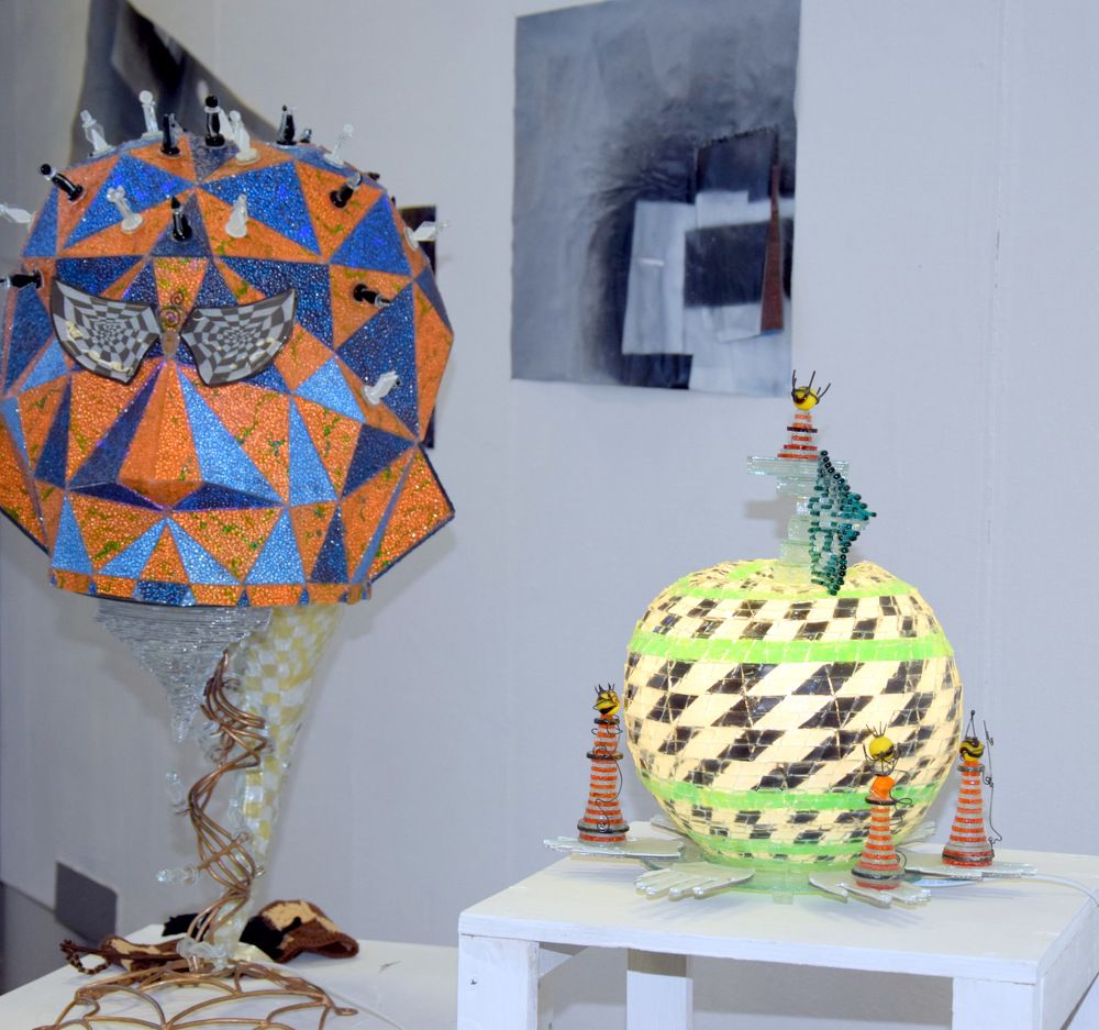 Диалог на выставке