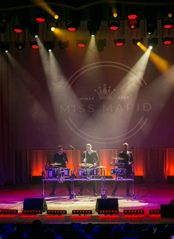 Фотография автора Максим Светличный