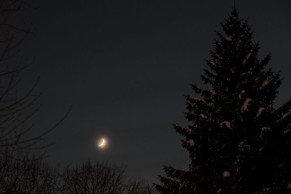 Соединение Луны и Сатурна