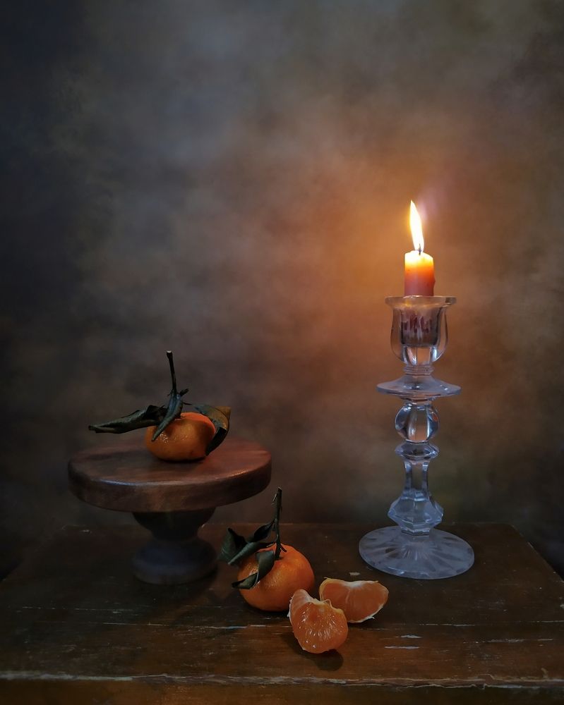 Натюрморт со свечой
